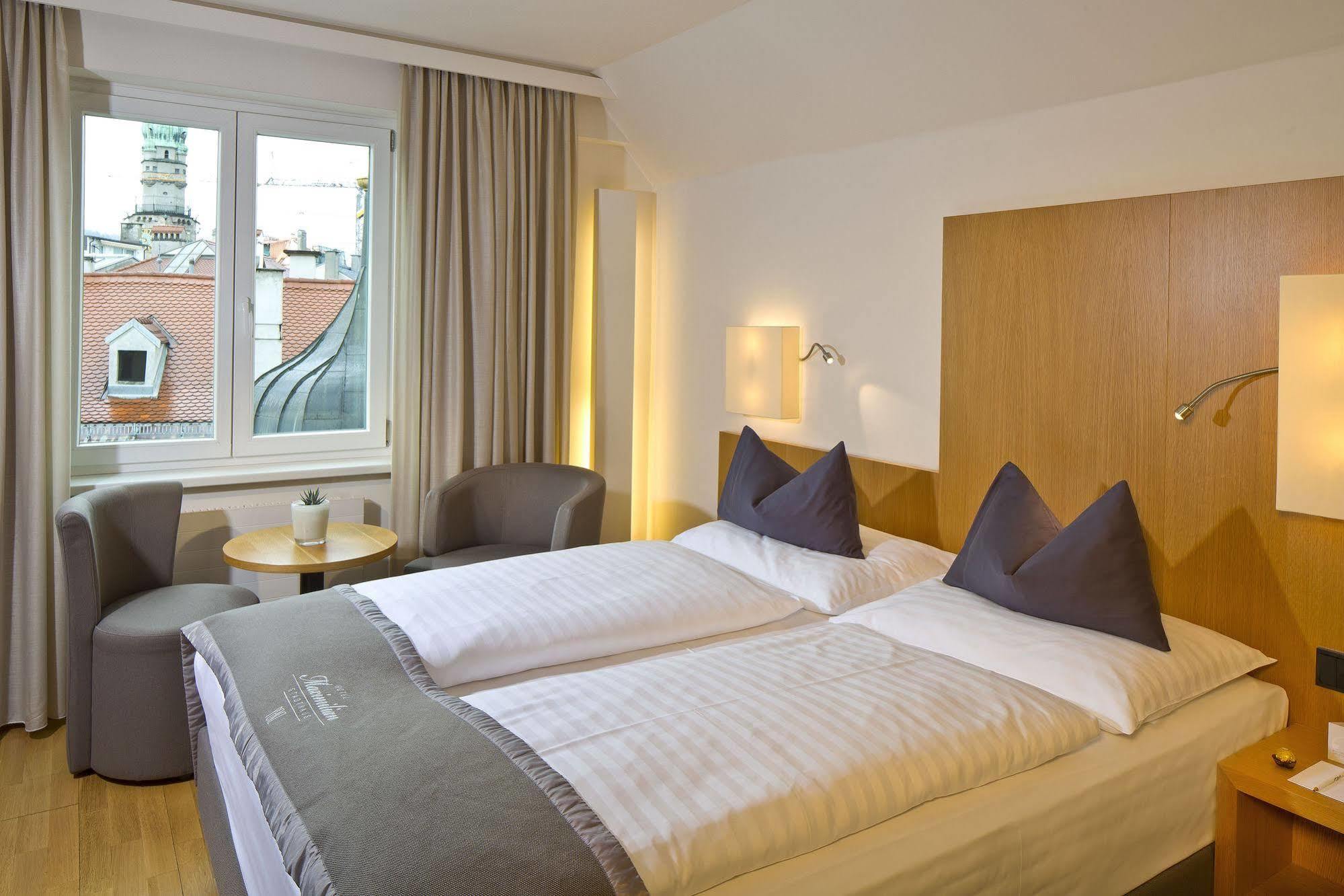 Hotel Maximilian - Stadthaus Penz 4*